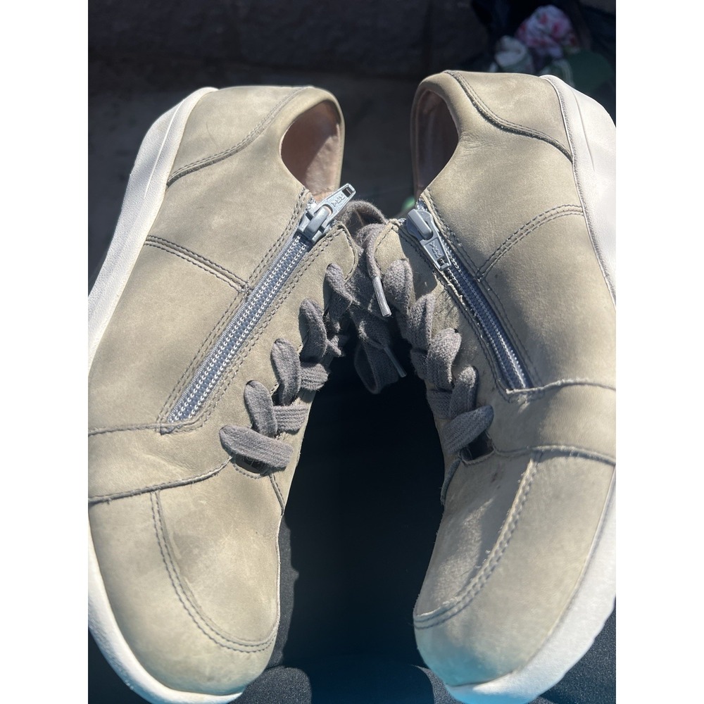 Vionic Abigail 8 Women's Zipper Athletic Training Shoes‎ Sneakers BHFO 8126 - Picture 4 of 8